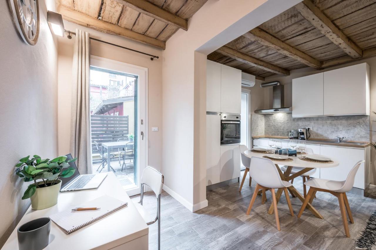 Broccaindosso Wood Apartments 5* Bologna Luaran gambar