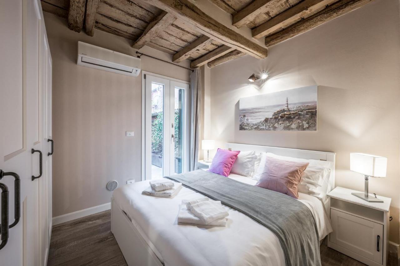 Broccaindosso Wood Apartments 5* Bologna Luaran gambar