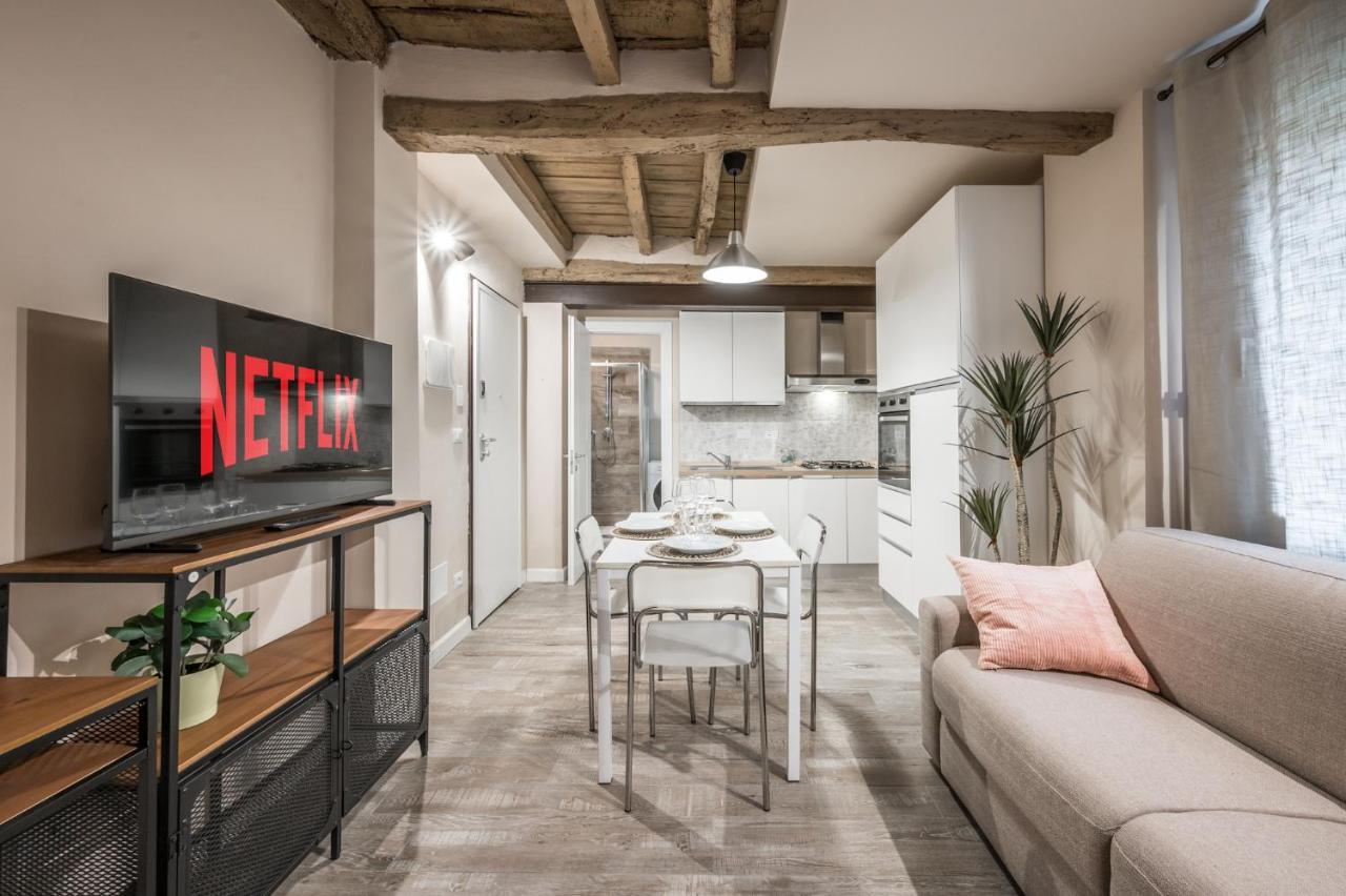 Broccaindosso Wood Apartments 5* Bologna Luaran gambar